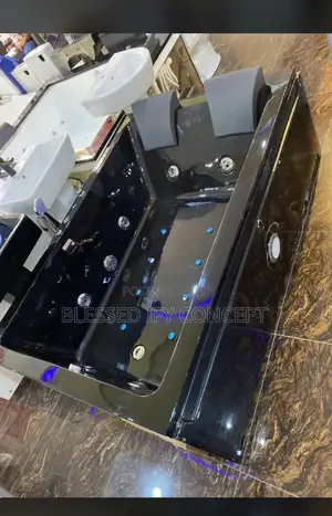 England Standard Black Double Jacuzzi