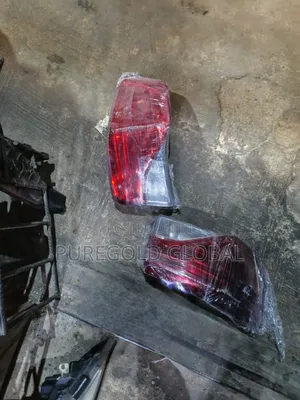 Avensis 2014 Model Rear Lights