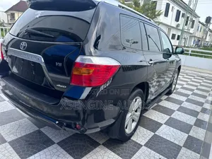 Toyota Highlander 2010 Black