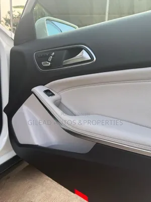 Mercedes-Benz GLA 250 2016 White