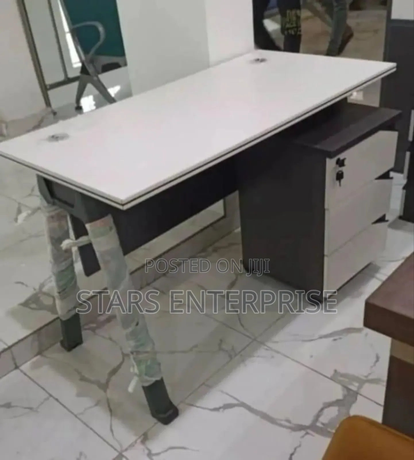 Office Table / Study Desk