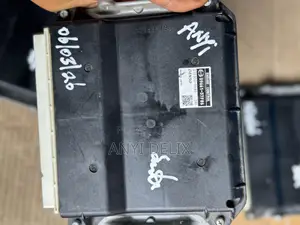 Ecu Brain Box Dyna Toyoace 011-017 Mt 89661-37f86 / 89661-37f91