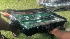 Headlight Rx350 2019