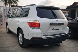 Toyota Highlander 2011 White