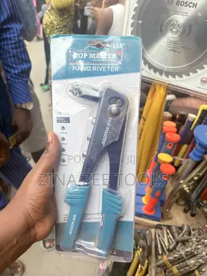 Rivet Machine