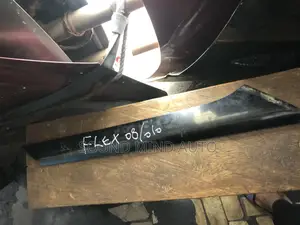 Ford Flex Windscreen Chrome 