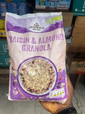 Raisin and Almond Granola