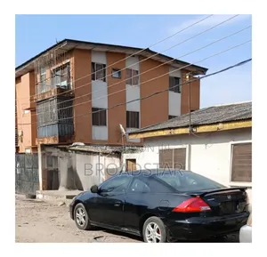 Furnished 3bdrm Block of Flats in Aguda / Surulere for sale