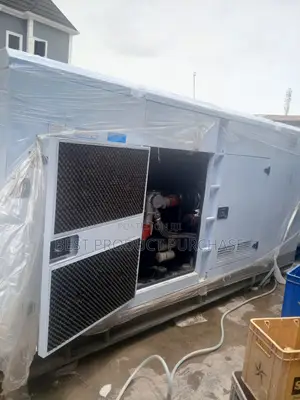 High-Output 400kva Perkins Soundproof Generator