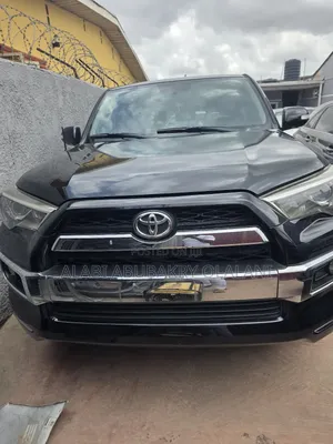 Toyota 4-Runner 2012 Black
