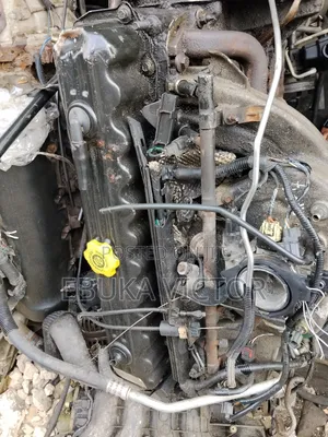 Engine and Gearbox 2010 Cherokee Straight 6