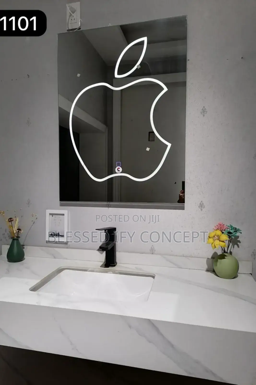 Quality Apply Design Led Mirror With Light
