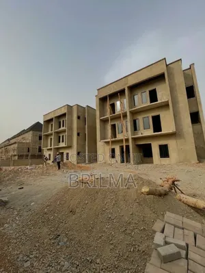 4bedrooms Semi Detached With Bq In Wuye For Sale