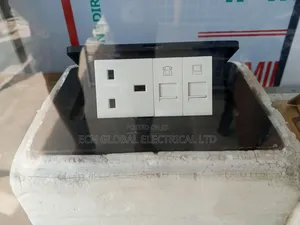 Multifunctional Wall Socket Panel – Home Office