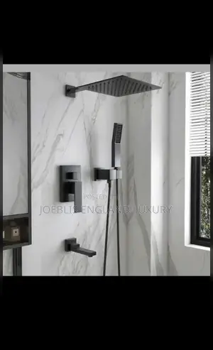 Conduit Shower Black 5ways