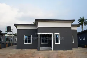 3bdrm Bungalow in Queens Park Estate, Obafemi-Owode for sale