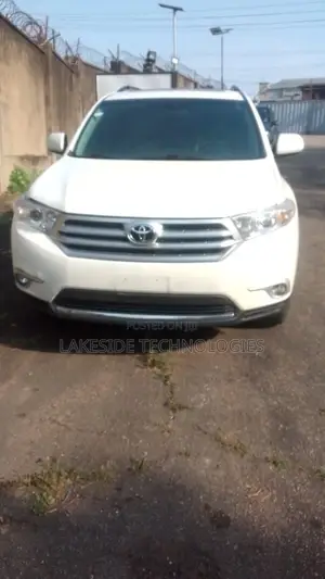 Toyota Highlander 2013 White
