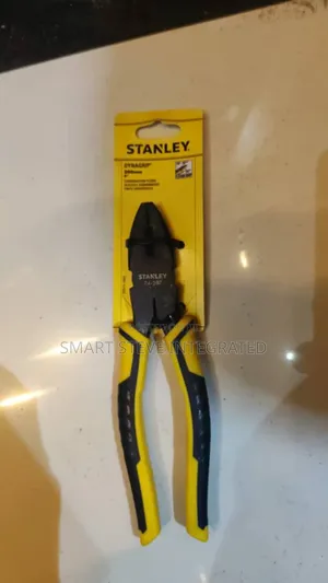 Stanley Dynagrip 200mm Combination Pliers (Model 74-367).