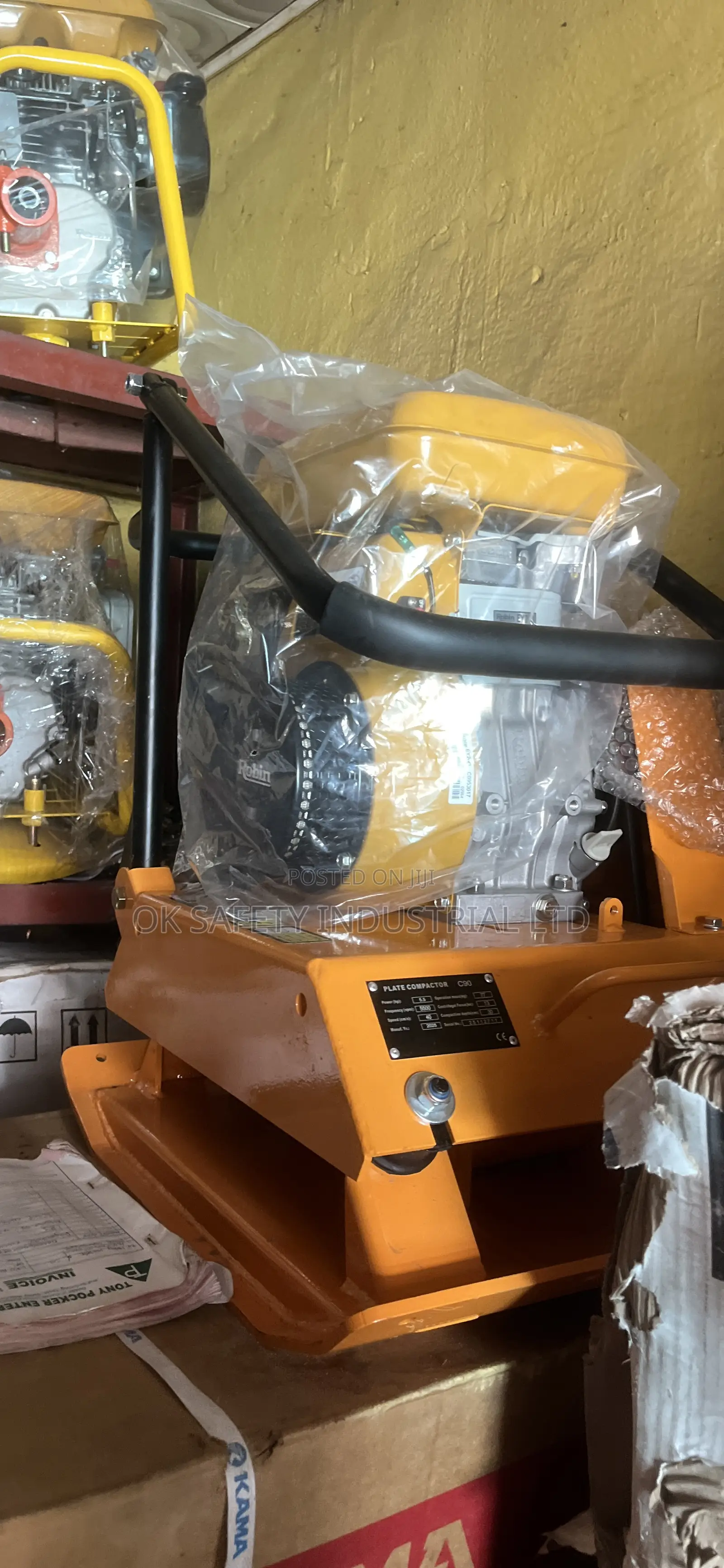 Compactor C90