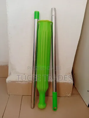 Magic Mop With Detachable Handle