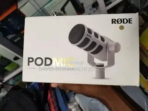 Røde Podmic, A Dynamic Podcasting Microphone.