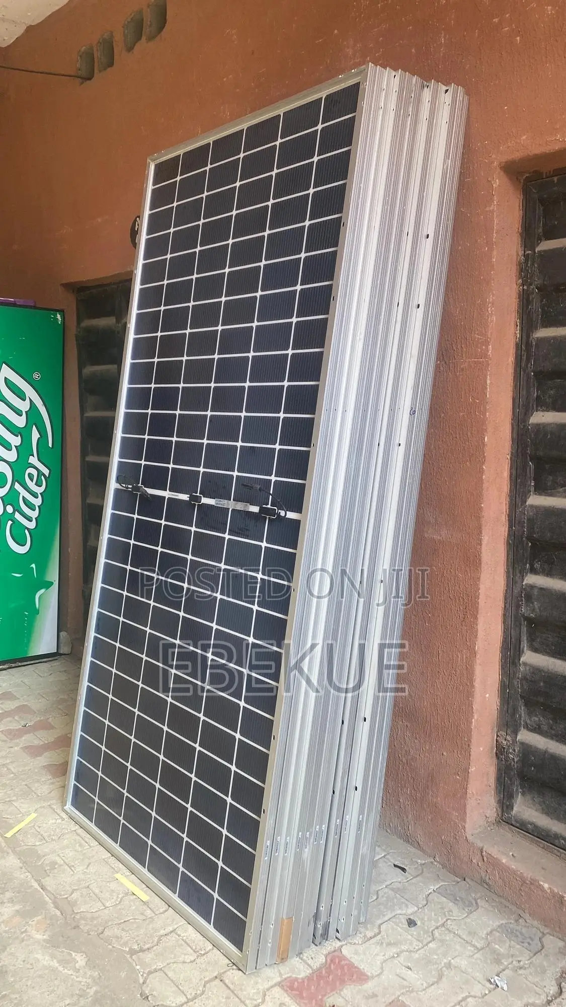 680w Solar Panel