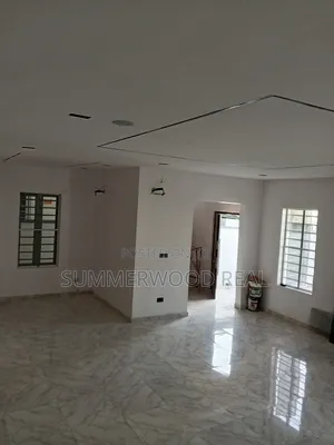 5bdrm Duplex in Lekki Phase 2 for rent