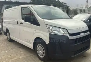 Toyota HiAce 2020 White