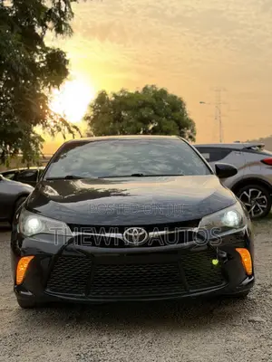 Toyota Camry SE 4dr Sedan (2.5L 4cyl 6A) 2016 Black