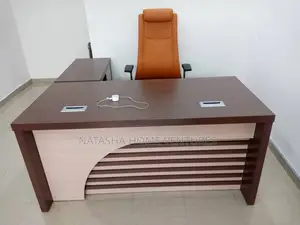 L-Shaped Executive Office Desk (Walnut Cream)