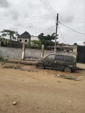 3bdrm Block of Flats in Ikotun Idimu Lagos, Iseri Olofin for sale
