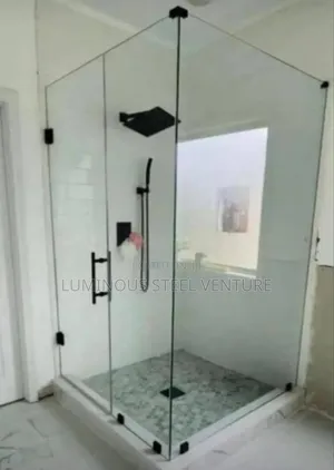 Plan Shower Cubicle With 10mm Glass Tampered Master Version