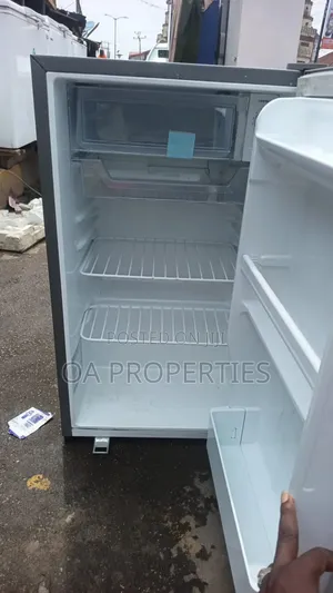 Hisense Table Top Fridge for Sale at Bodija Market, Ibadan