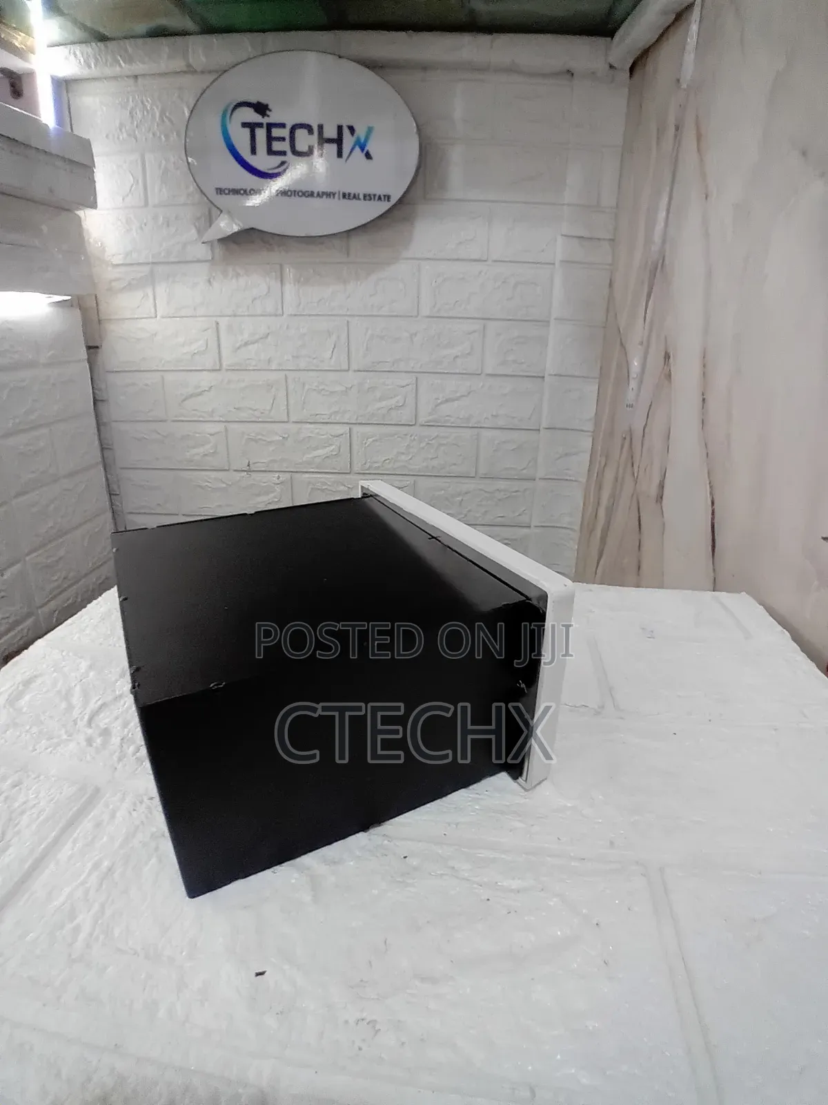 Secret Wall Safe Double Plug Socket Wall Safe