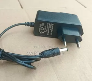 Universal Adapter 5v