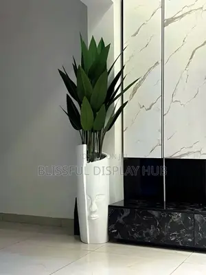 Potted Artificial Plants/Flowers