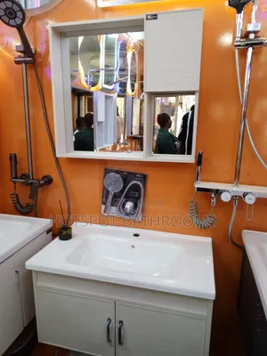 Quality Modern Cabinet Basin With Mirror