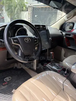 Toyota Land Cruiser Prado 4.0 Petrol TX-L 2011 Black