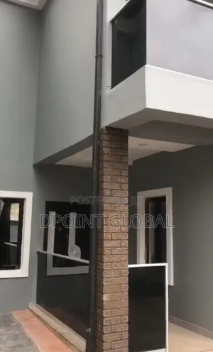 3bdrm Duplex in P And T Estate, Boys Town for sale