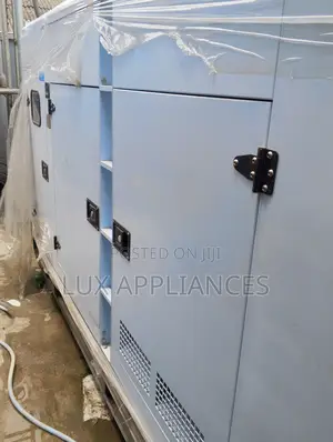 Perkins 400kva Soundproof Generator for Large Facilities