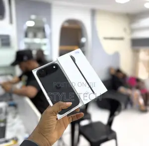 New Apple iPhone Air 256 GB Black