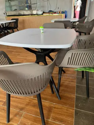 Restaurant Dining Set – Plastic Armchairs White Table