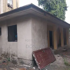 5bdrm Duplex in Allen Avenue for rent