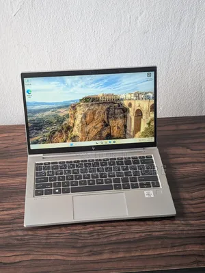 Laptop HP EliteBook 830 G7 16GB Intel Core i5 SSD 256GB