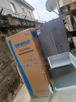 Skyrun BCD-330hc Fridge Freezer 300 Liters