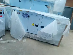 Perkins 30kva Soundproof Diesel Generator Sp-30 Power Unit