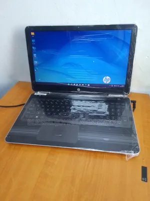 Laptop HP 15 4GB AMD Ryzen 9 SSD 256GB