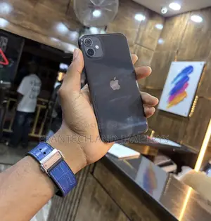 Apple iPhone 11 128 GB Black