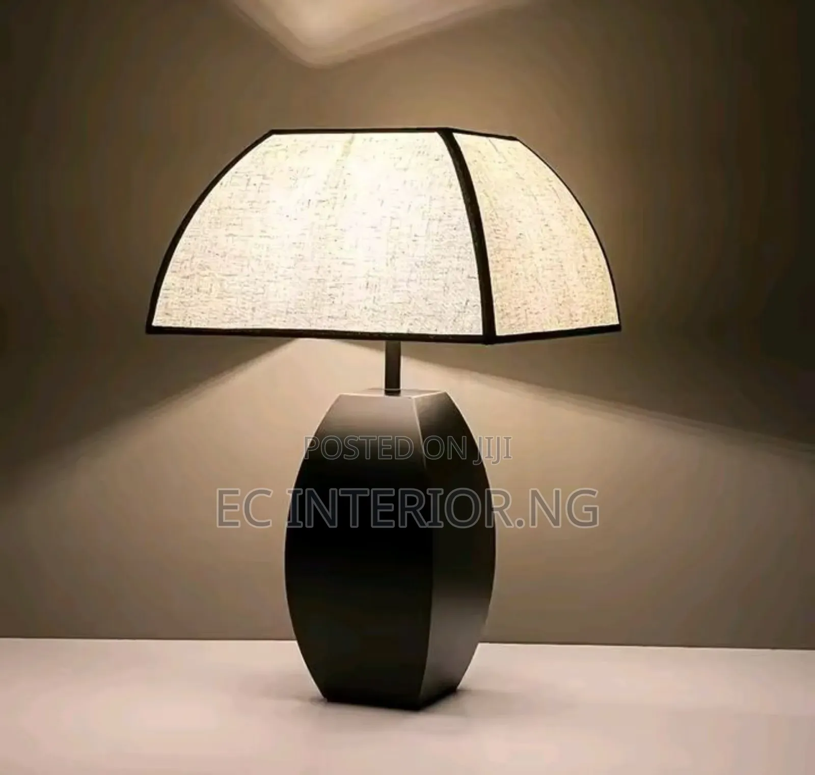 Luxury Table Lamp for Office Table