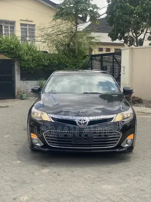 Toyota Avalon XLE 4dr Sedan (3.5L 6cyl 6A) 2014 Black